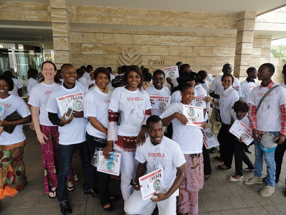Proteste in Kenya contro l’ospedale USA per l’Ebola